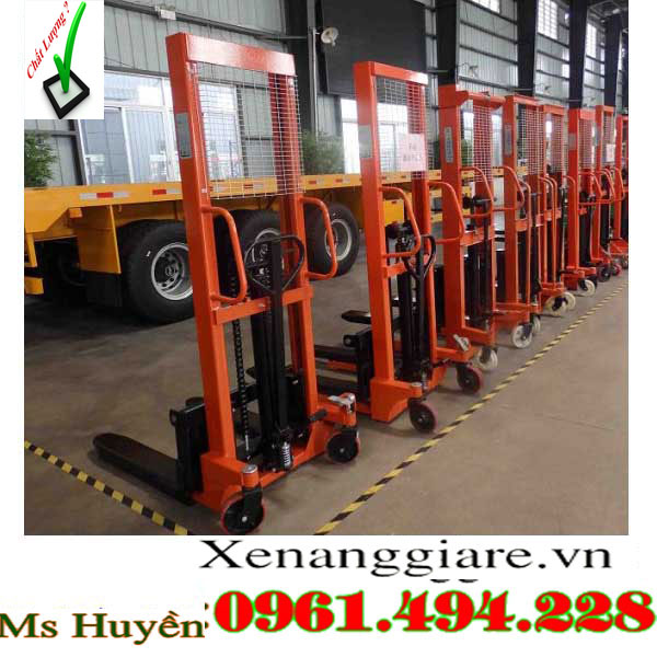 xe nâng tay cao tại Hà Đông