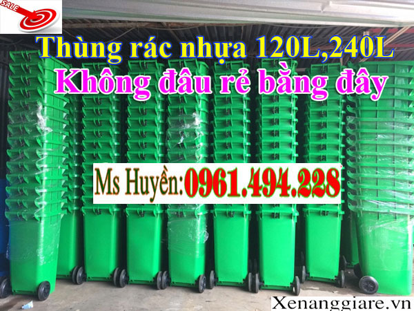 Thùng rác công cộng tại quận 12
