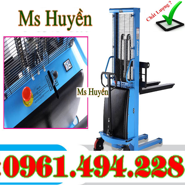 xe nâng bán tự động tại Thường Tín